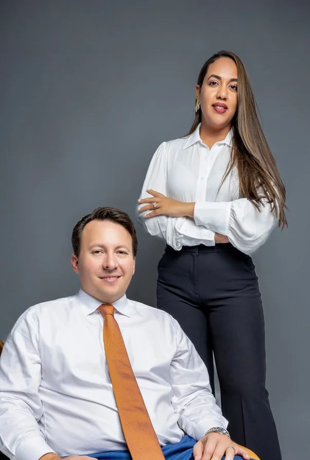 Dr. Ben Rust e Dra. Jinnette Ruiz